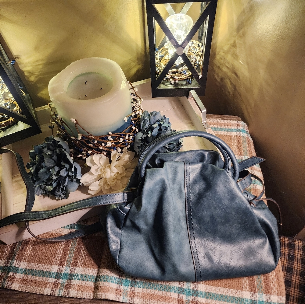 TIME AND TRU FIONA CROSSBODY BAG